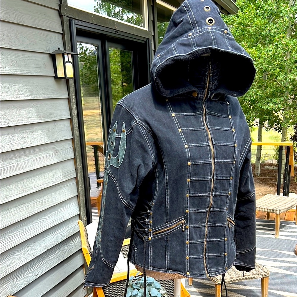 Buddhaful “Gevurah” Black fleece lined hooded jacket Small Burning Man Warrior